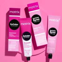 Боя за коса за кичури Matrix Socolor Pre-Bonded Permanent color So Red 90 ml